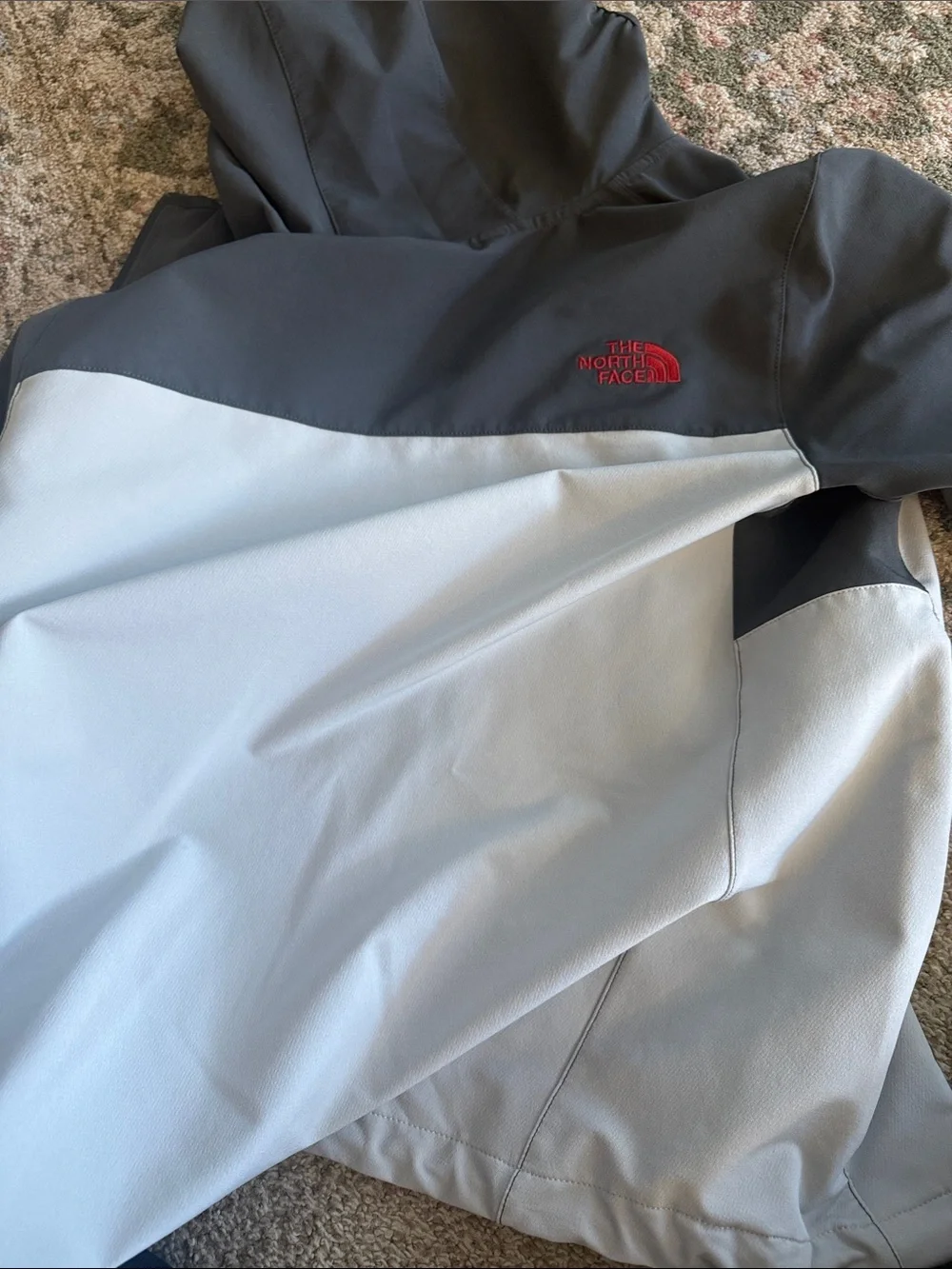 The North Face Men’s Hooded Two-Tone Softshell Jacket - Gray/Light Gray size S